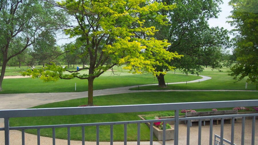 Hidden Lakes GC