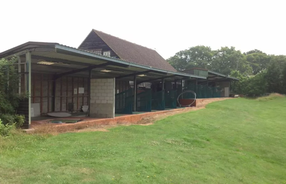 Rusper GC: driving range