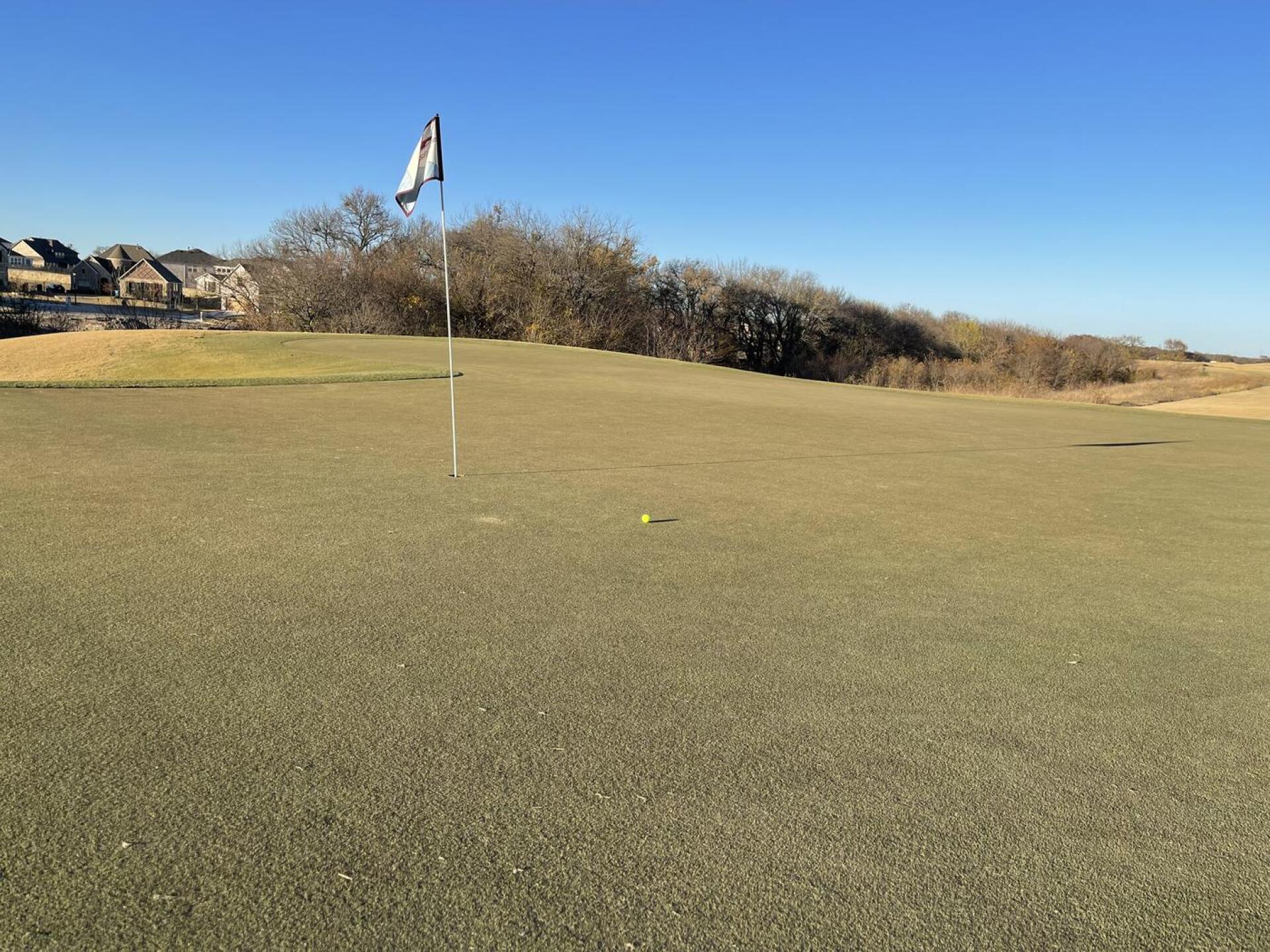 Hole 1, nice start for a birdie bid from 150 out. (Photo submitted by Gunnerfan14 on 11/30/2021)
