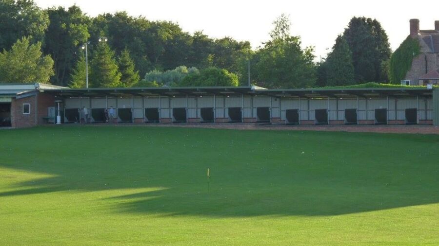 Knotty Hill GC: Driving range
