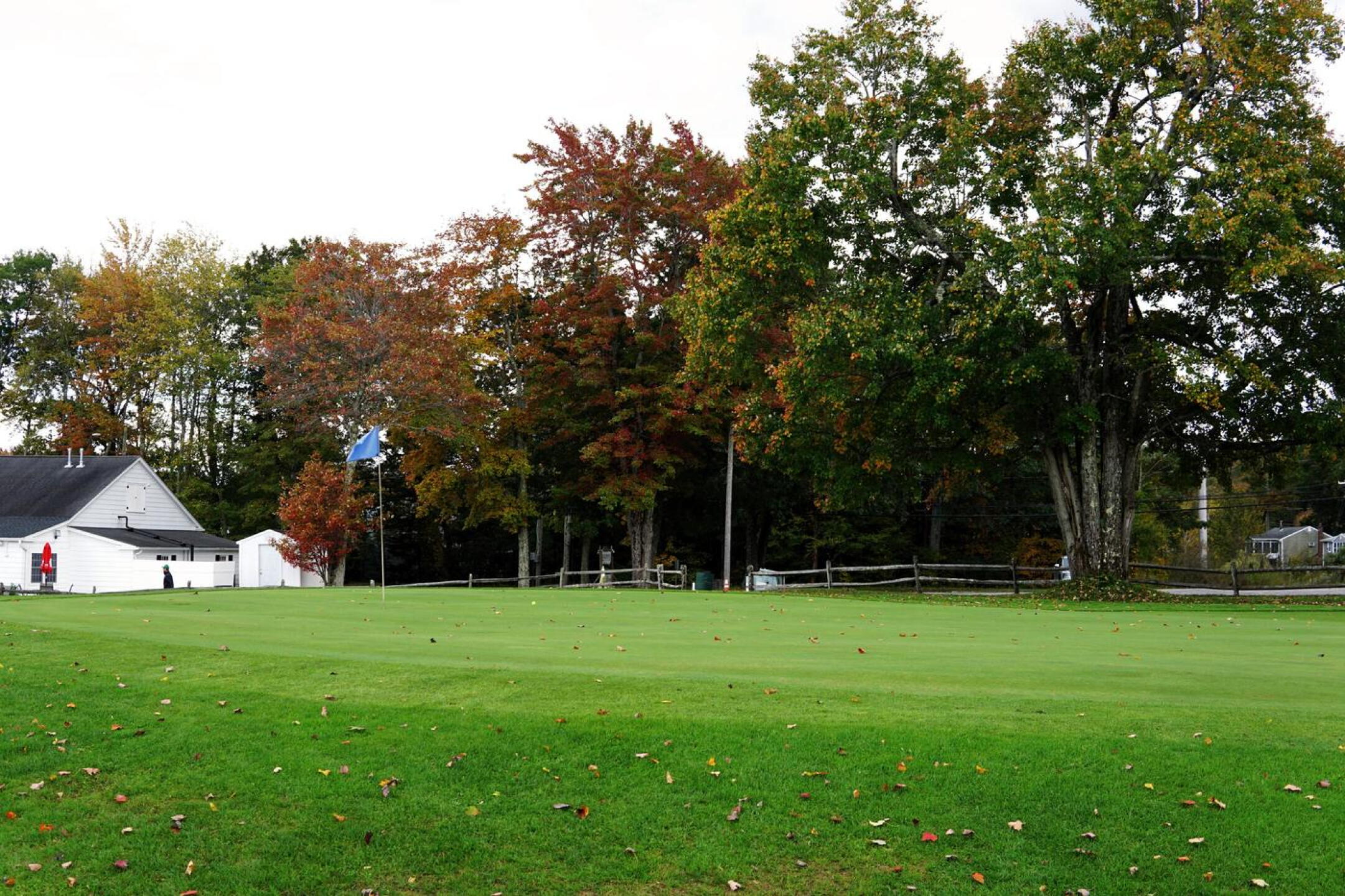 Hole six, a fine par-3, is situated near the parking lot and clubhouse. (Photo submitted by AptlyLinked on 10/16/2023)