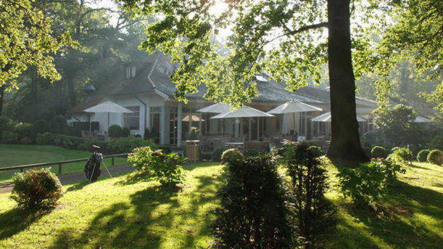 Koeln G & CC: clubhouse