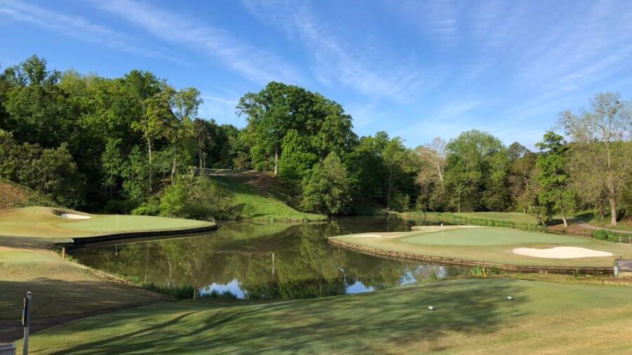 Golden Horseshoe - par 3