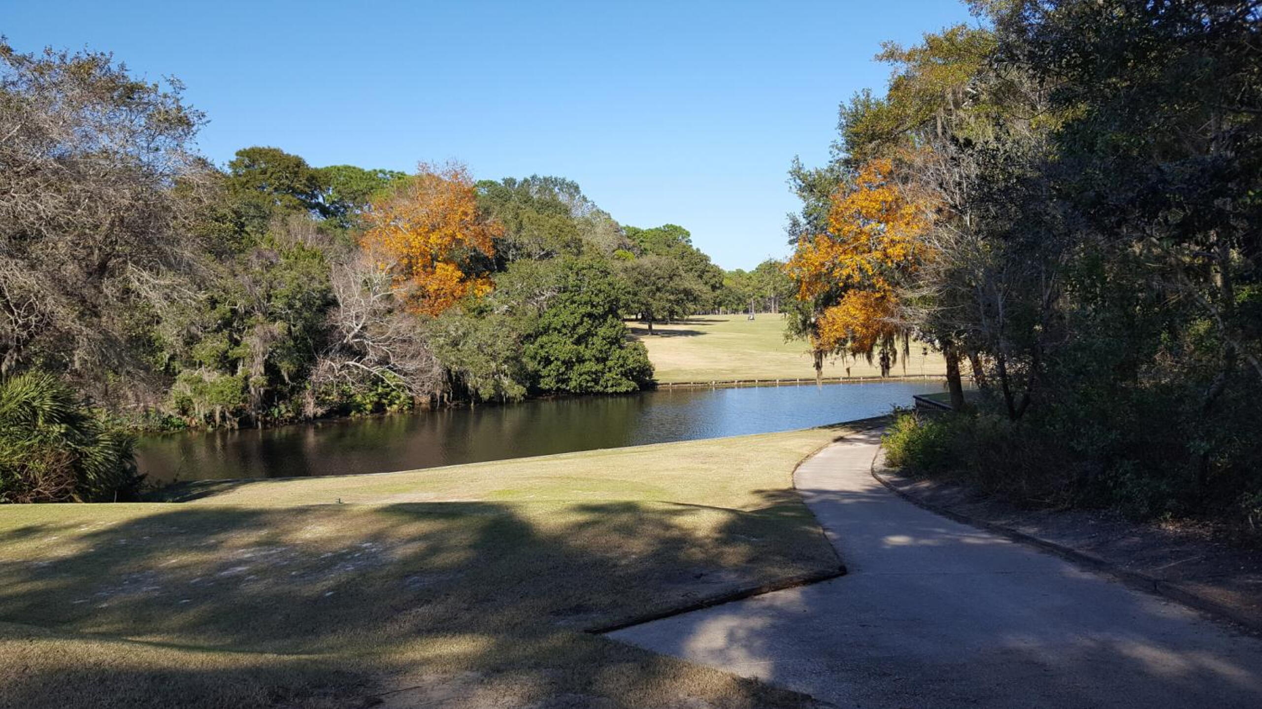 Pines Course, 17 Tee (Photo submitted by Richard6386039 on 12/14/2019)