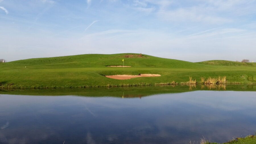 The Manor GC