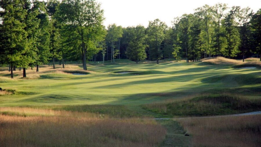 Connecticut National GC