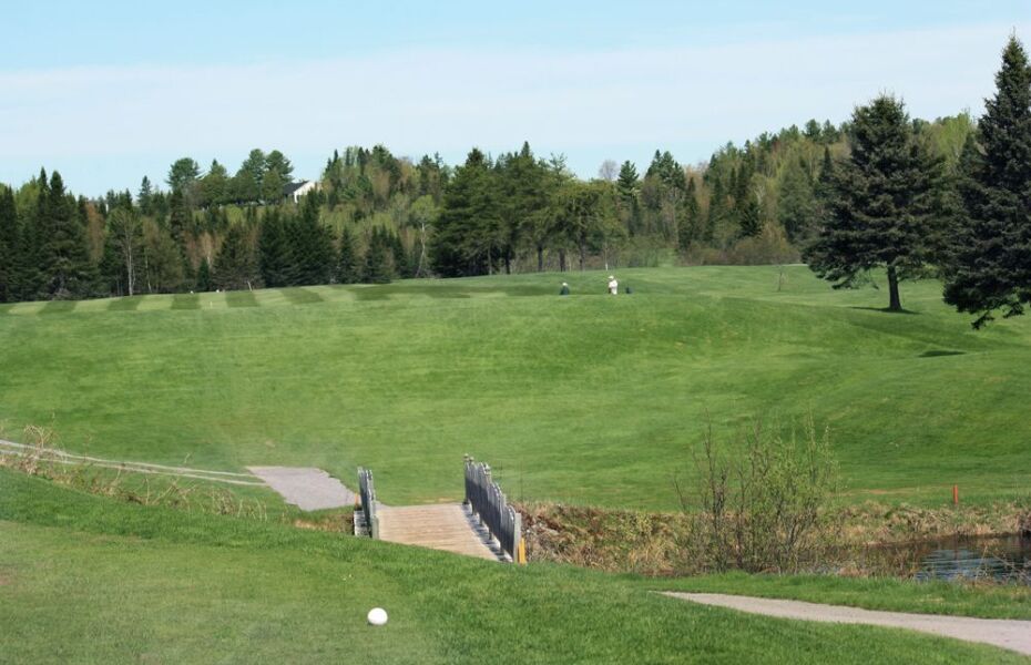 Club de Golf Lac StJoseph in Sainte Catherine, Quebec, Canada GolfPass