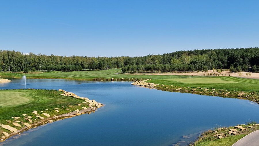 AK Bars Golf Resort: #12, #6