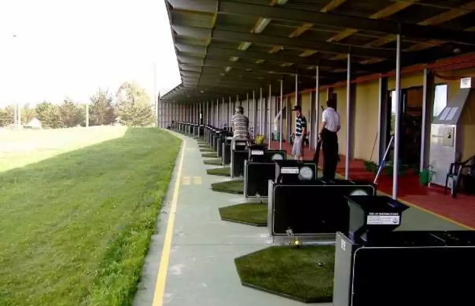 Ferrymead Golf: Driving range
