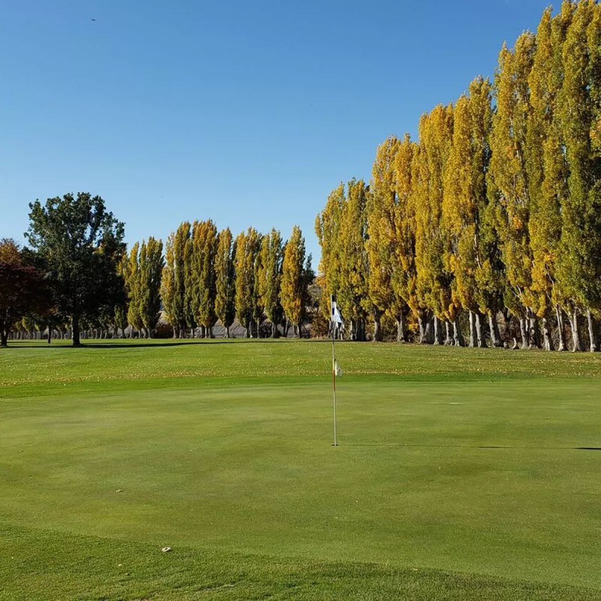 Crescent Bar Resort in Quincy, Washington, USA | GolfPass