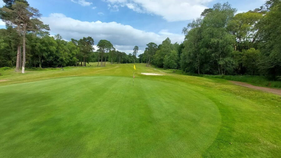 Dougalston GC
