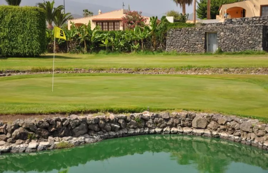Amarilla GCC - Pitch & Putt: #9