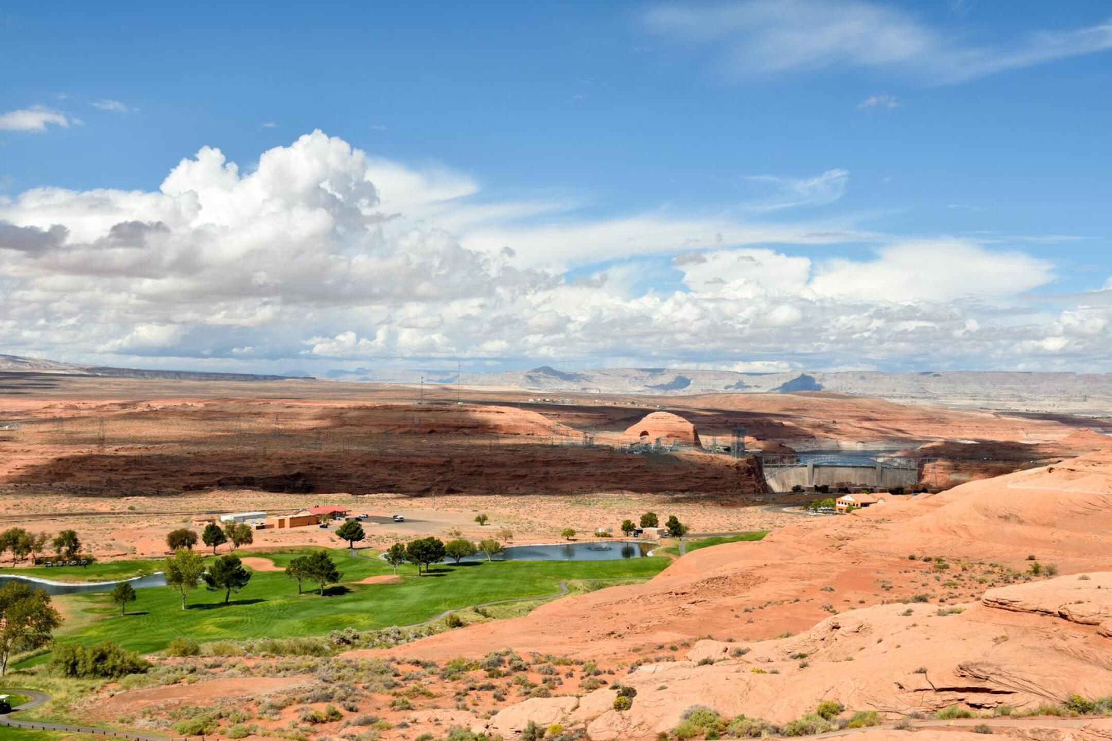 Lake Powell National cuts through the desert and traverses a mesa. It delivers a stern challenge, especially from the back tees–at 7,030 yards. (Photo submitted by AptlyLinked on 10/05/2025)