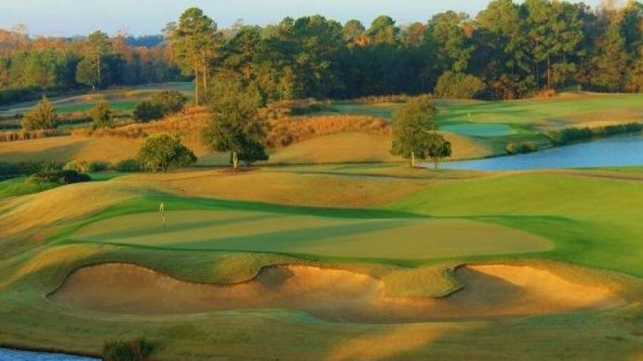 Barefoot Resort - Fazio golf course - 18th green