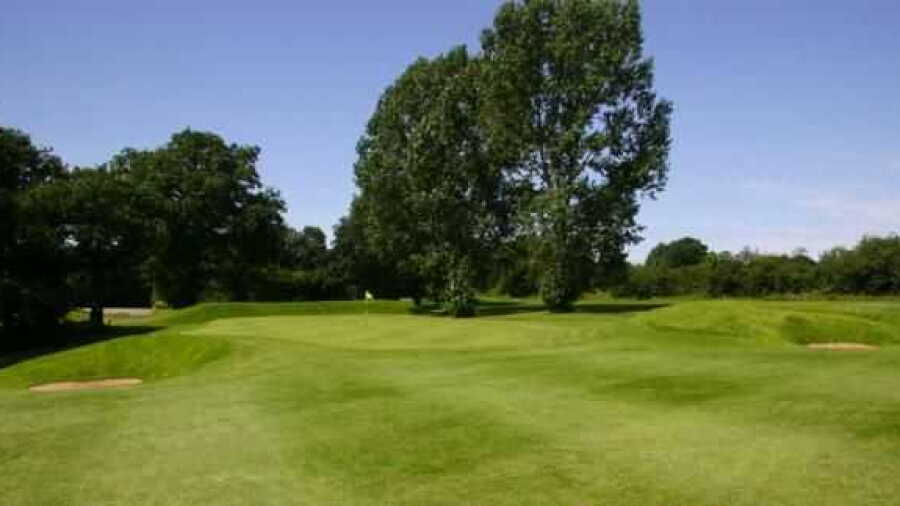 Helsby GC: 12th green