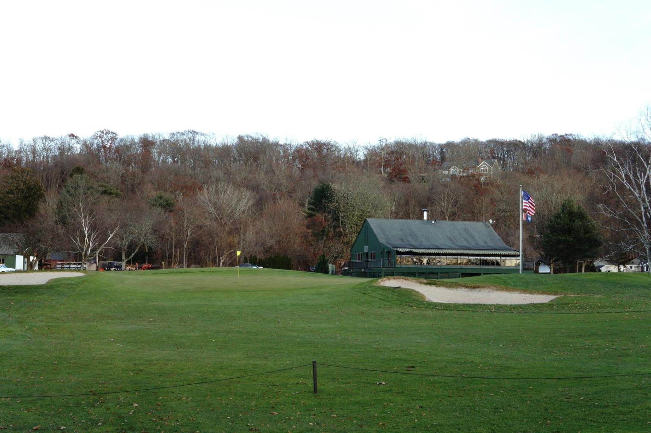 Back to the ninth nole and green at dusk, with the clubhouse right. (Photo submitted by AptlyLinked on 11/25/2023)