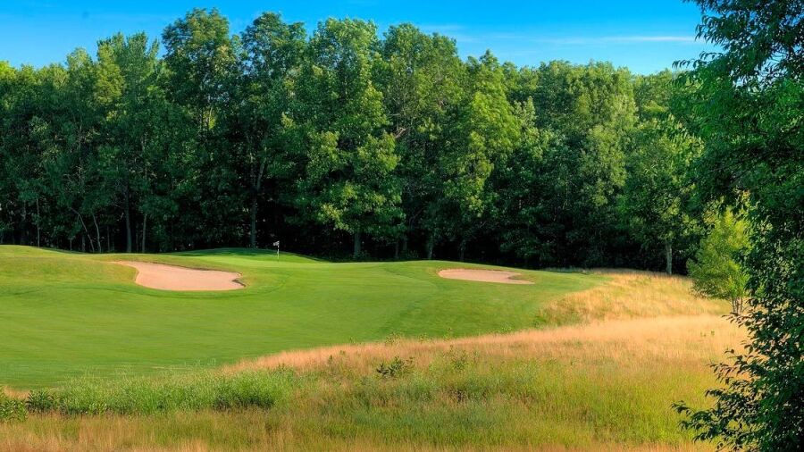 Cedar Chase GC: #10