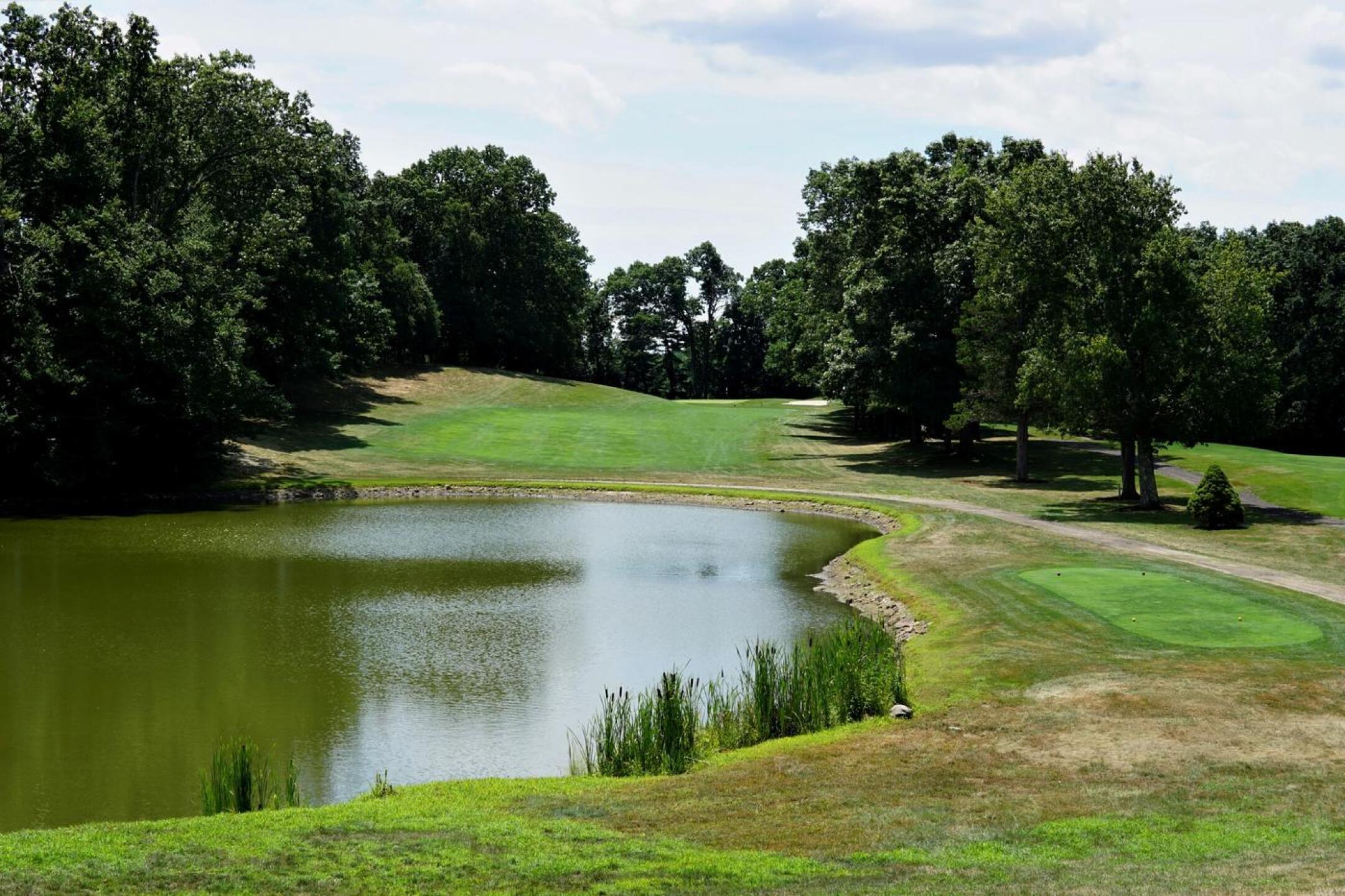 9th, par-4, 400. The finisher favors a tee shot aimed down the left-hand side of this fairway, which tilts a bit left-to-right. (Photo submitted by AptlyLinked on 07/29/2022)