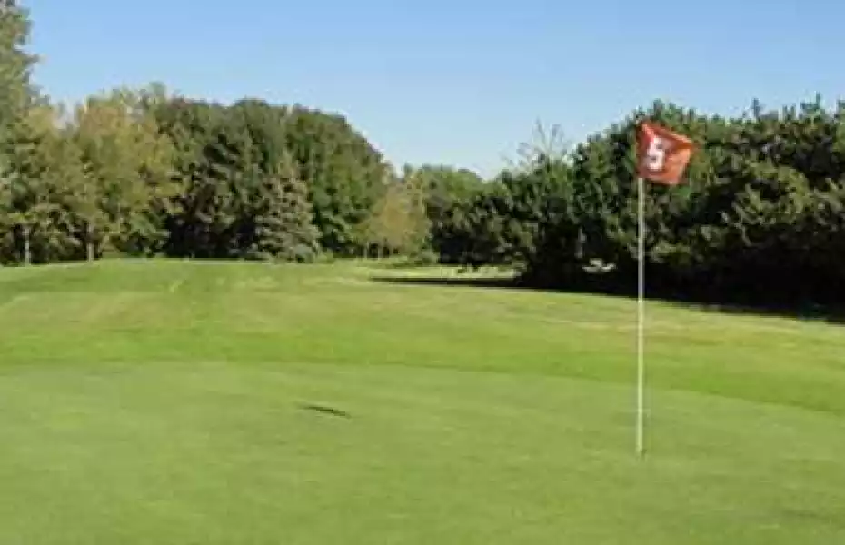 Doyne Park Golf Course in Milwaukee, Wisconsin, USA GolfPass