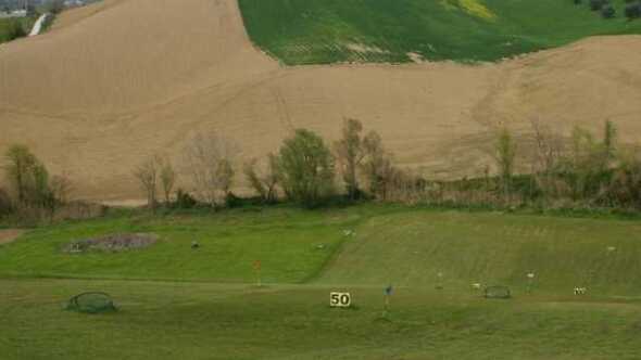 Giulianova GC: Driving range