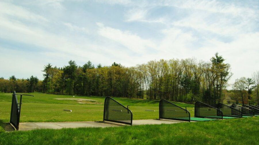 Twin Springs GC: Driving range