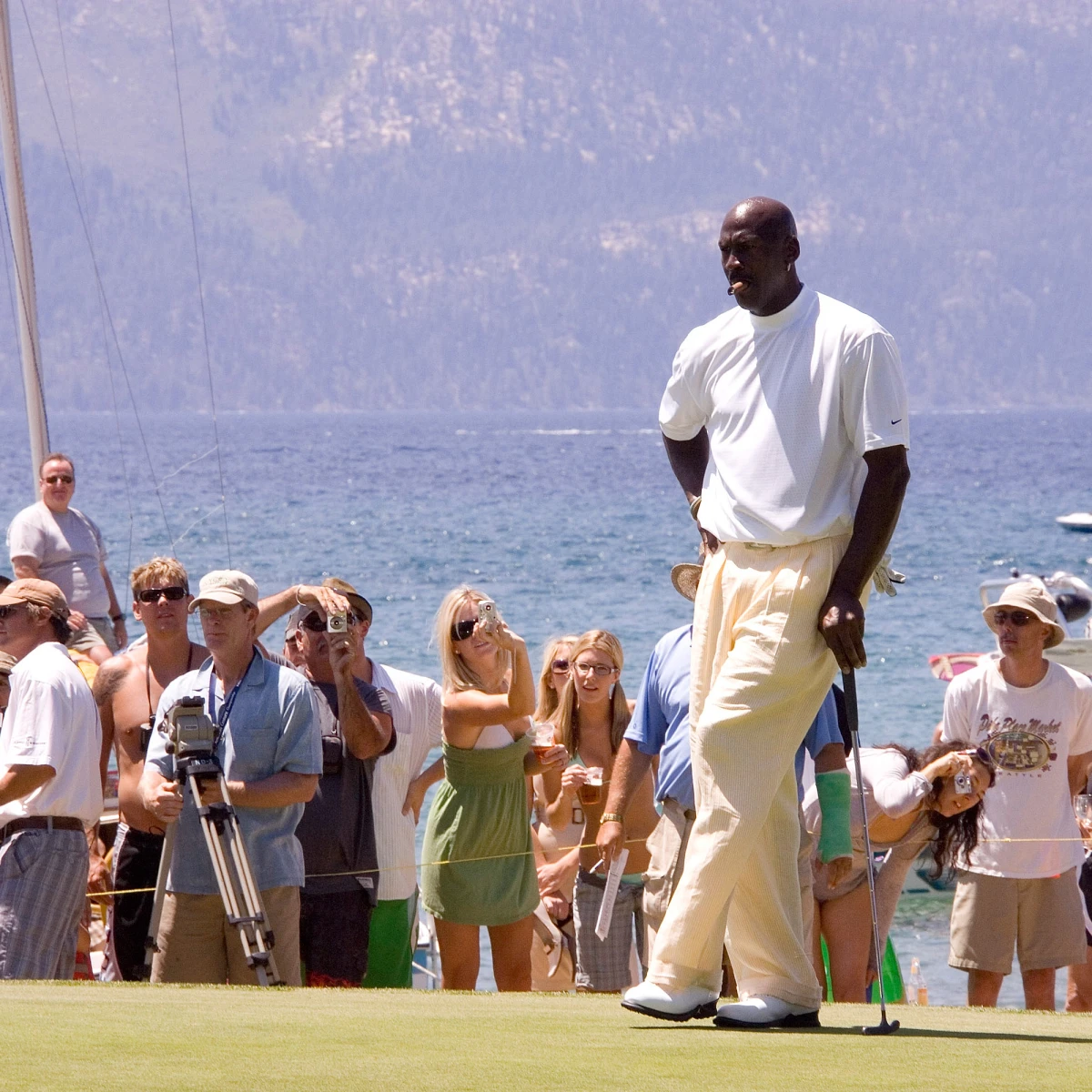 How to watch a celebrity golf tournament without cable