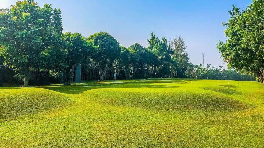 Padang Golf Pangkalan Jati