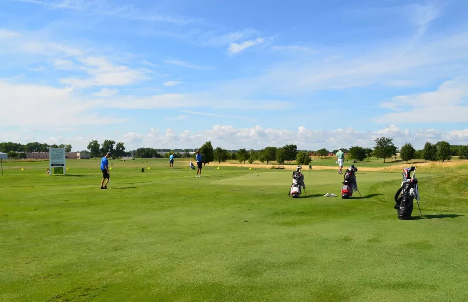 Fox Run GC: Practice area
