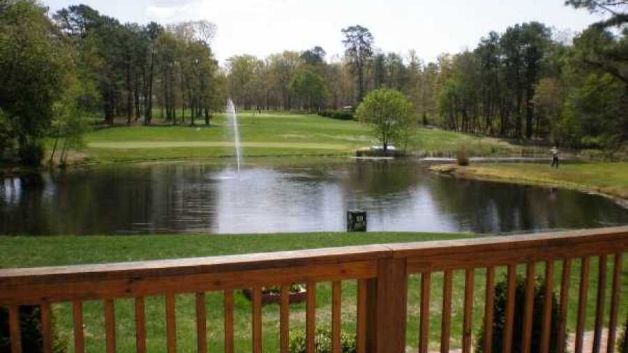 Frog Rock CC: Clubhouse