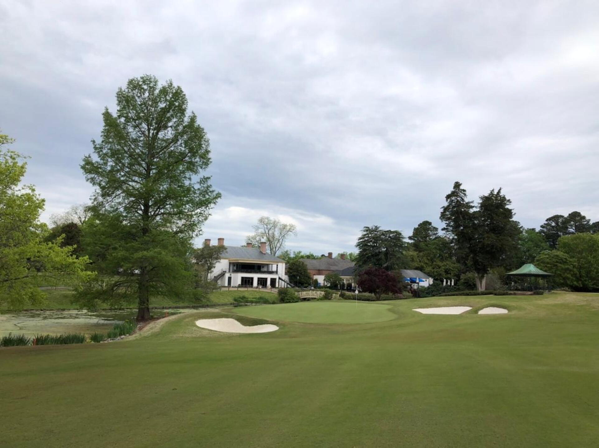 The approach into the 18th green (Photo submitted by BrandonWebb on 04/29/2020)