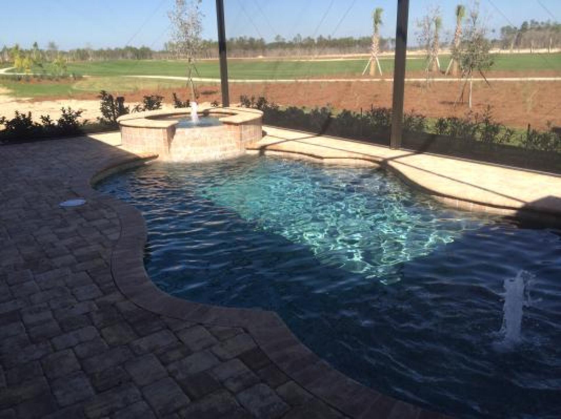 Esplanade Naples (Photo submitted by Ssibbald on 03/09/2014)