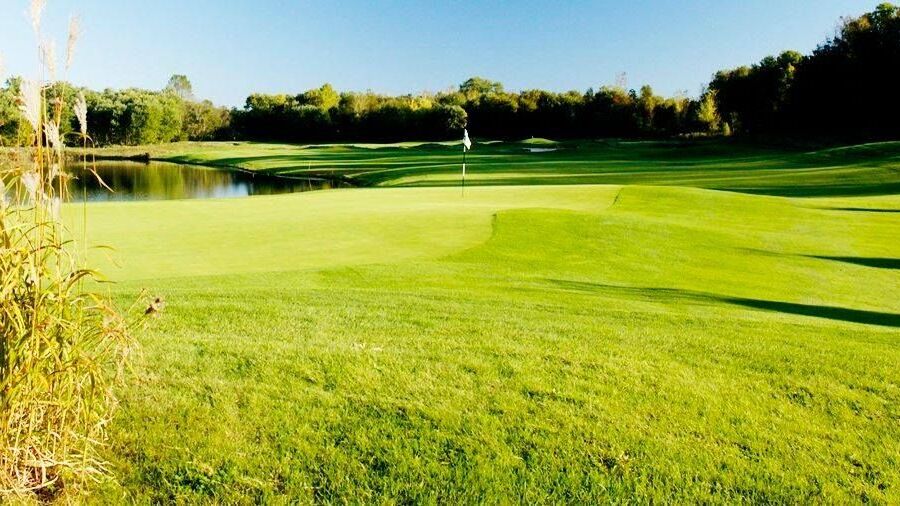 Links at Hiawatha Landing