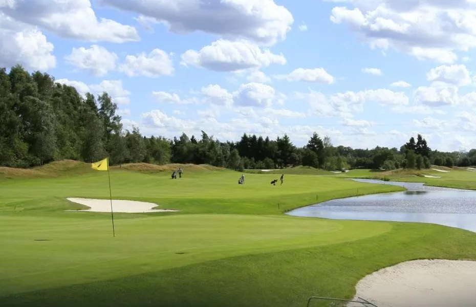 Lage Vuursche GC: #15
