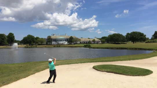 English Turn Golf & Country Club - Bunker
