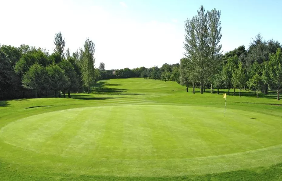Fortwilliam Golf Club - hole 15