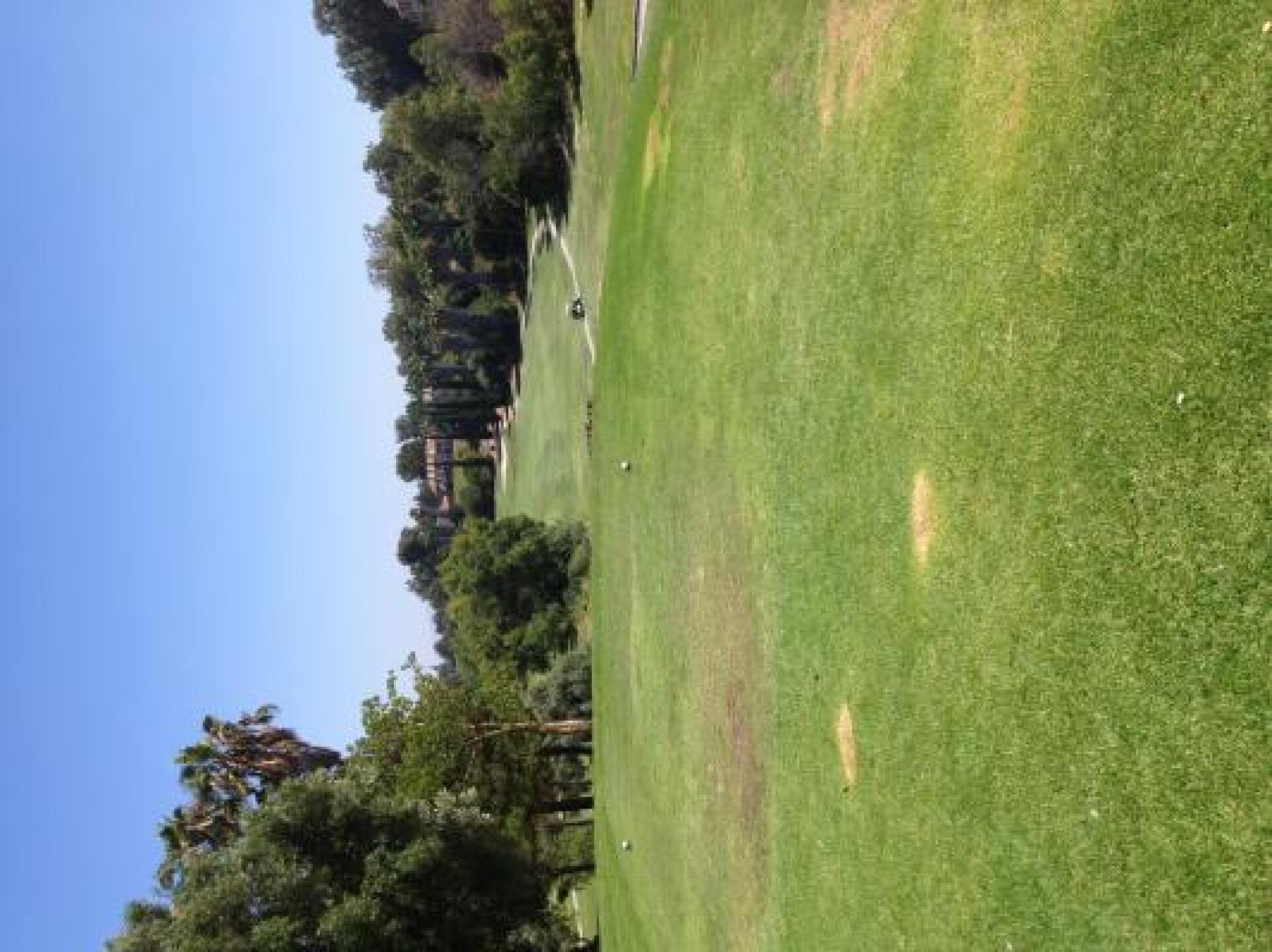 1st Tee (Photo submitted by Benjamin1349821 on 09/25/2012)