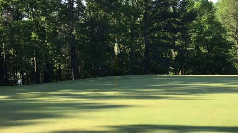 Green River CC: #15