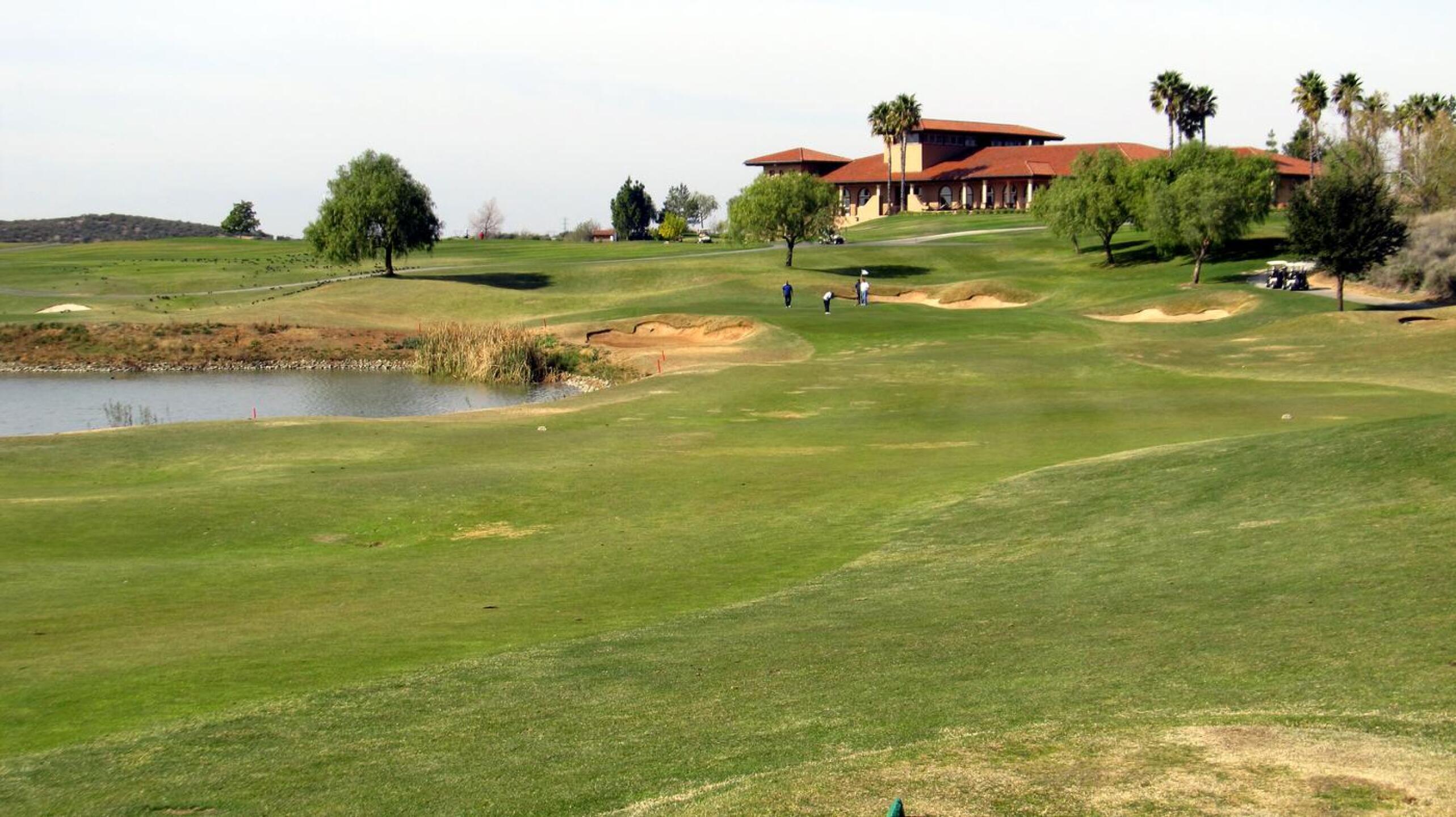 Tukwet Canyon, Champions Course, Hole 18, Par 4, 443 yds (Photo submitted by DYakimec on 02/20/2016)