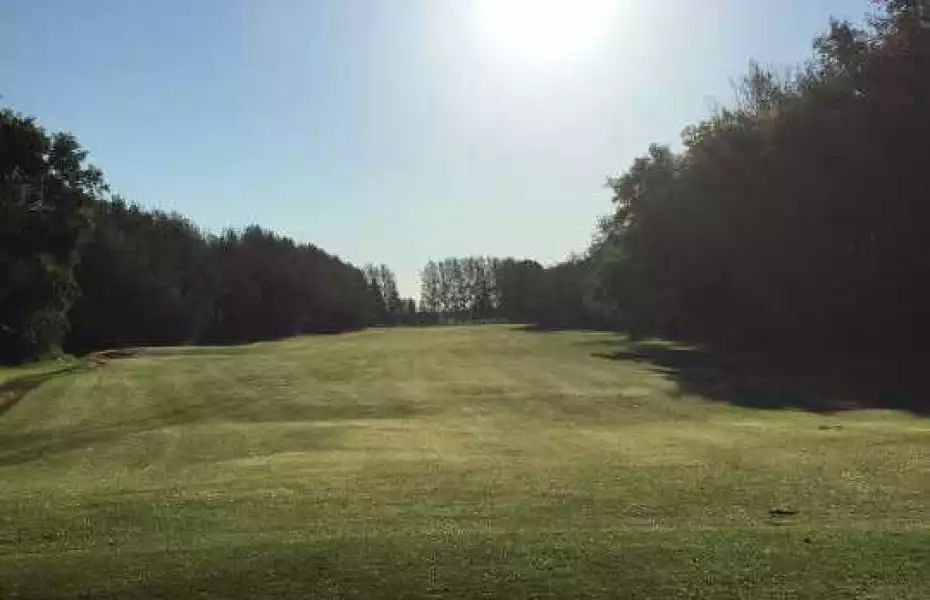 MacGregor Town & Country GC