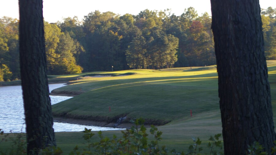 Hunting Hawk Golf Club - hole 16
