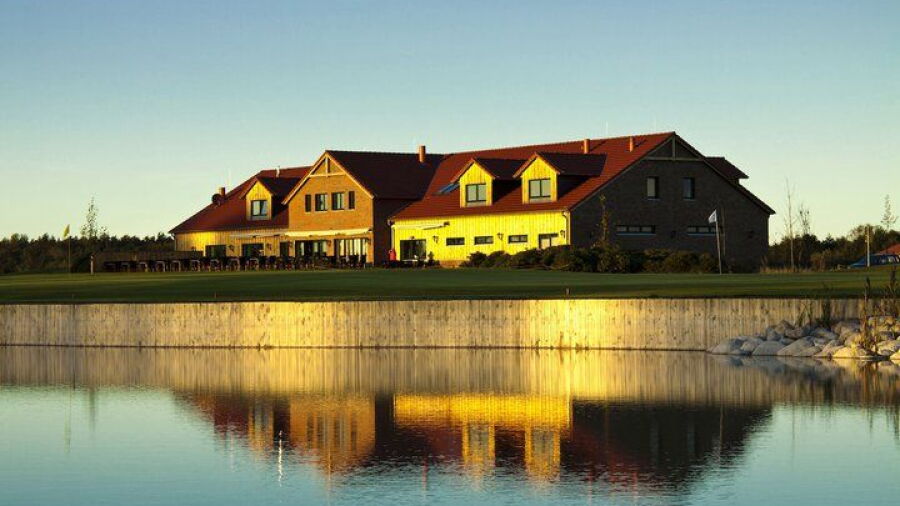 Warnemuende GC: clubhouse
