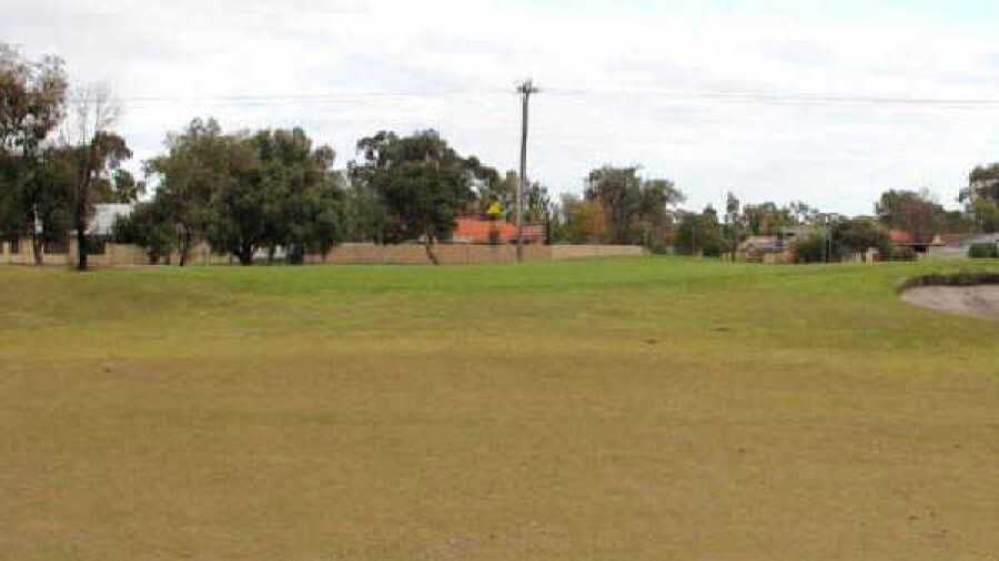 Collier Park GC - Island: #8