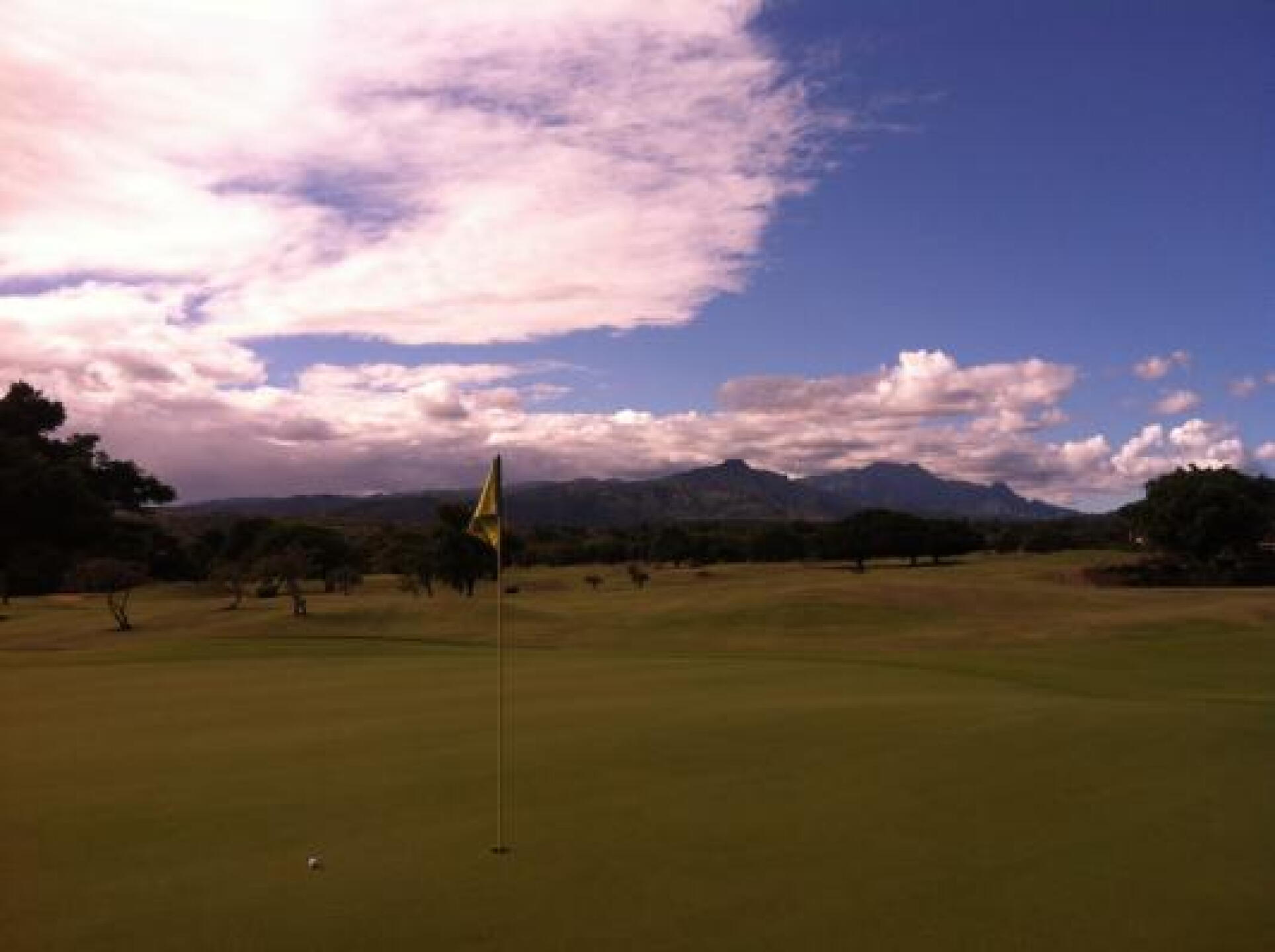 9th green (Photo submitted by David9966334 on 09/06/2013)