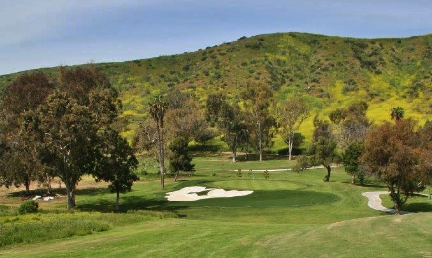 Marine Memorial Golf Course - hole 4
