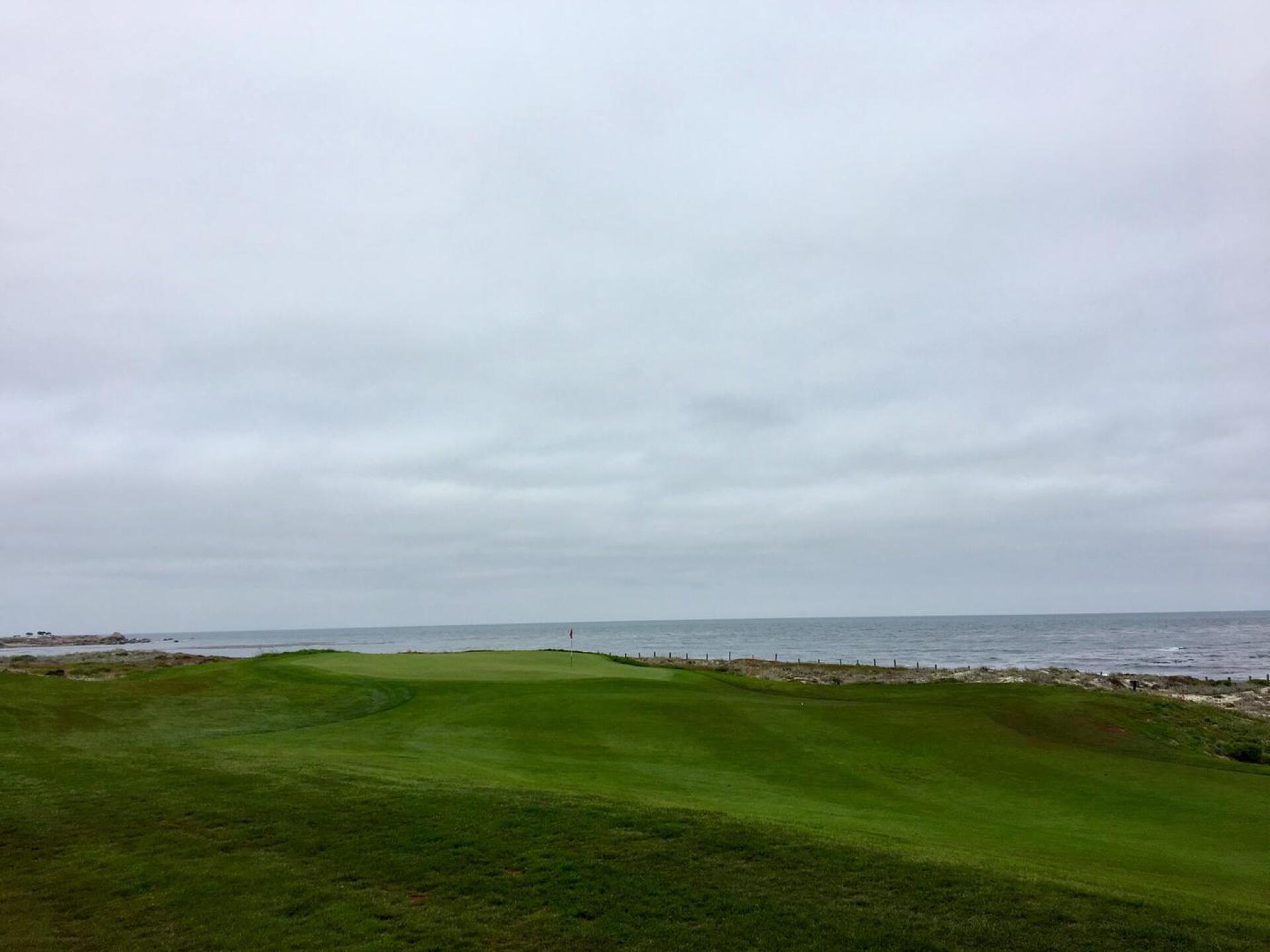 Par-5 14th hole (Photo submitted by BrandonWebb on 08/12/2017)