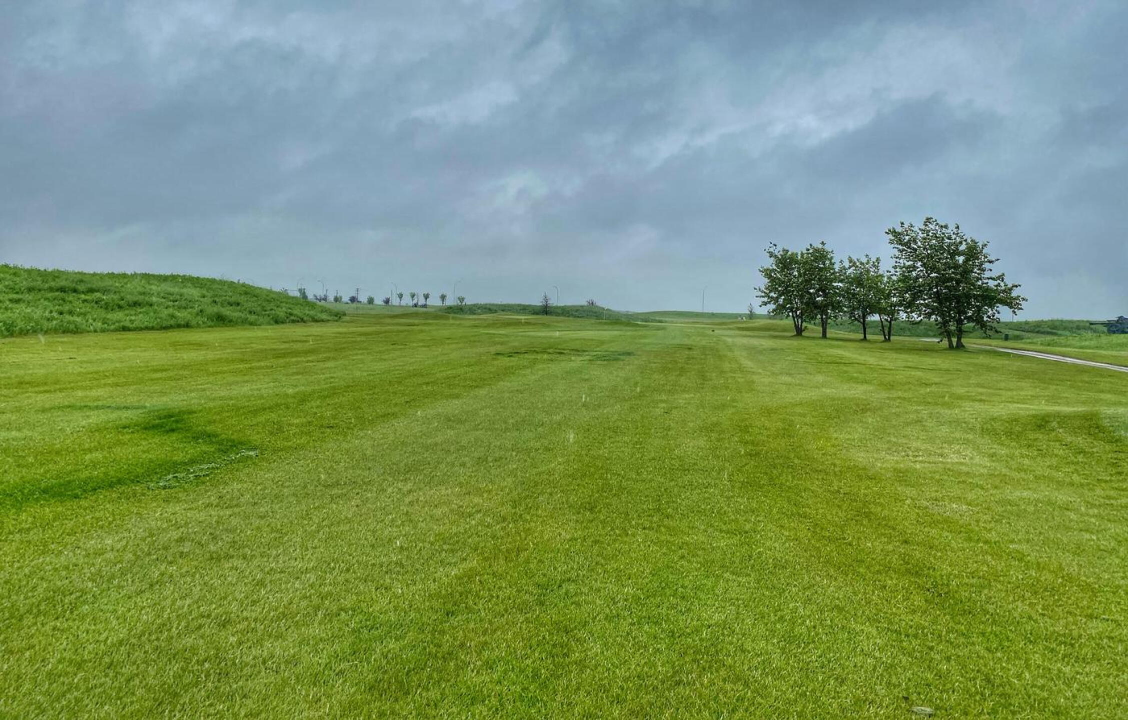 Edmonton Garrison Memorial G&CC, Hole 6, Par 3, 190 yds (Photo submitted by DYakimec on 07/26/2022)