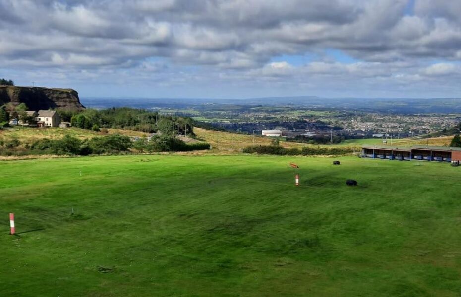 Park Pitch & Putt & Driving Range in Grains Bar, Oldham, England