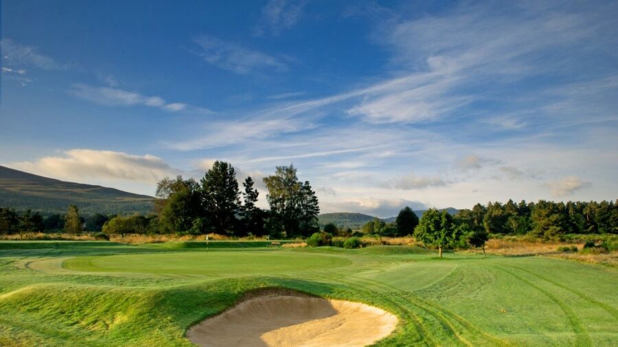 Ballater GC: 17th green