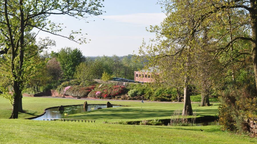Hole 14 at Macdonald Portal 