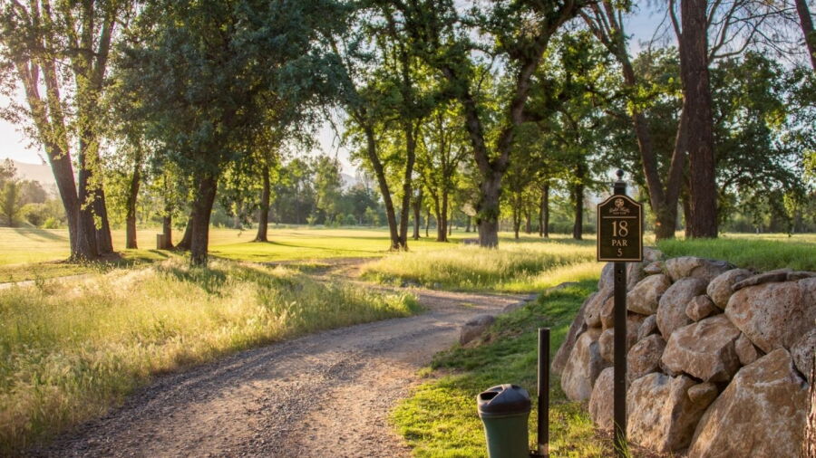 Gold Hills GC: #18 sign